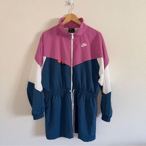 NIKE Sportswear Rain Track Jacket